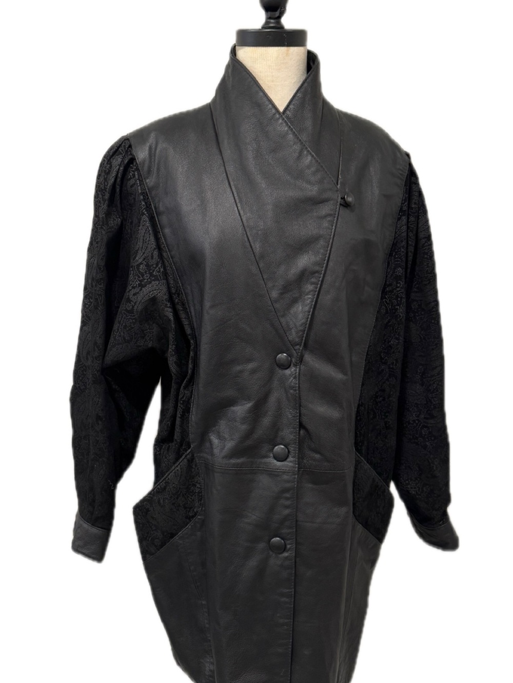Vintage Wilson’s Leather Women's Black Leather Coat with Textured Sleeve Panels